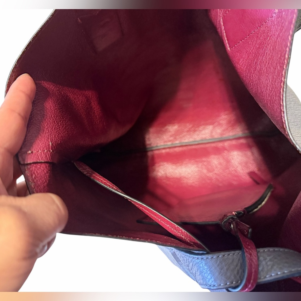 💚Marc Jacobs Elegant Gray Leather Tote Bag. EUC - Picture 5 of 8